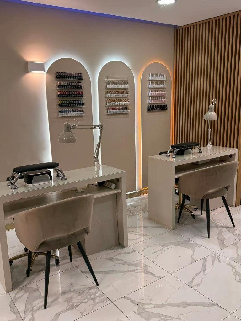 Werkplek beautysalon, Huizen en Kamers, Kamers te huur, Rotterdam, 50 m² of meer