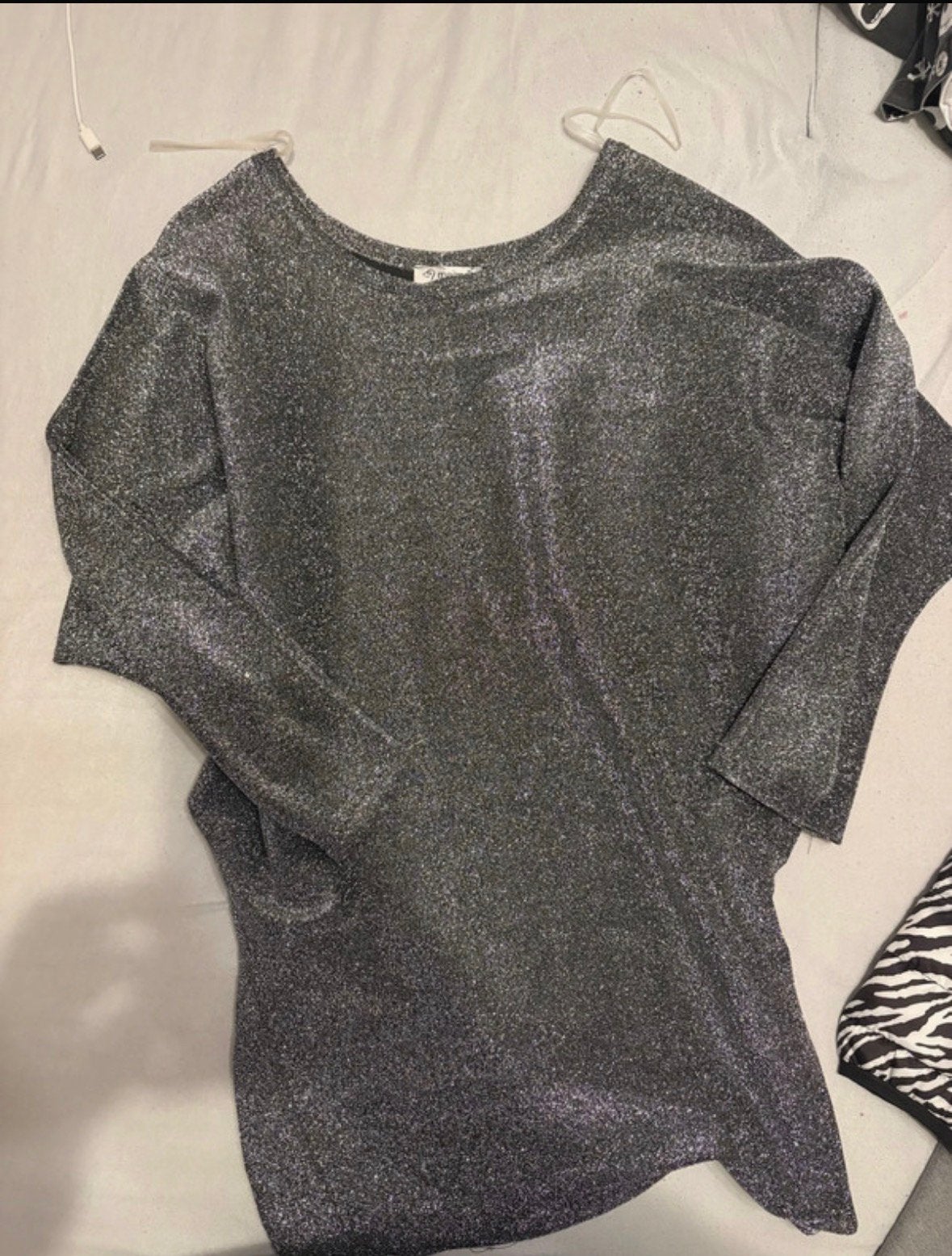 Magna zilverkleurige glittertop, valt als L/XL, Ophalen of Verzenden, Gedragen, Maat 42/44 (L), Grijs
