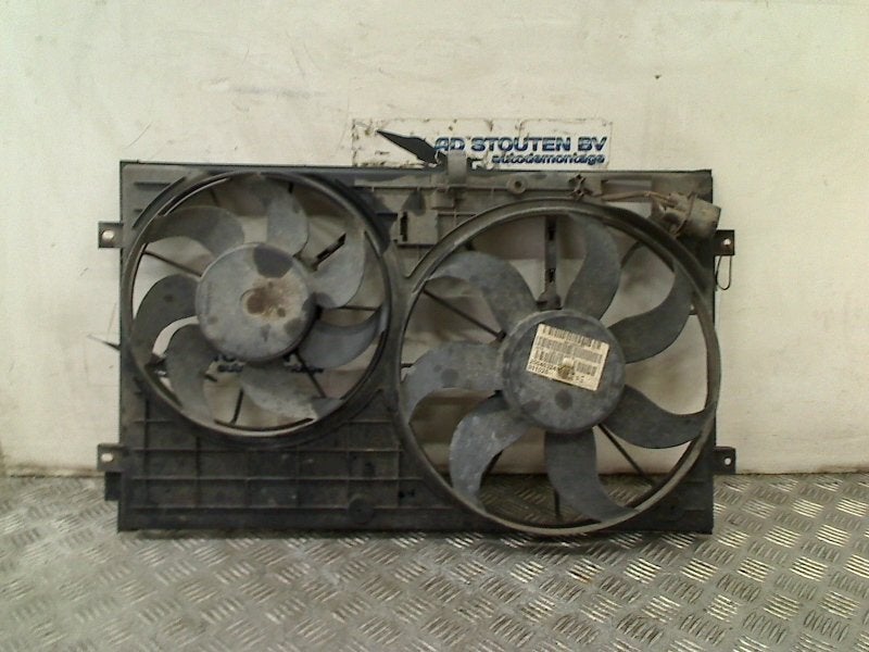 Koelventilator Caddy III (2KA,2KH,2CA,2CH) Van 2.0 SDI (BDJ), Gebruikt, Volkswagen, Volkswagen AG, Kundenbetreuung@volkswagen.de