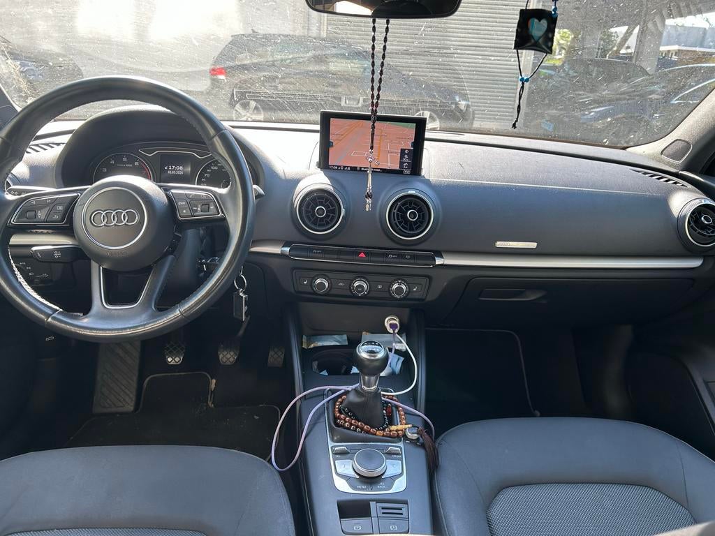 Audi A3 1.0 Tfsi 116pk 2020 Zwart, Auto's, Audi, A3, ABS, Adaptieve lichten, Airbags, Airconditioning, Alarm, Bluetooth, Boordcomputer