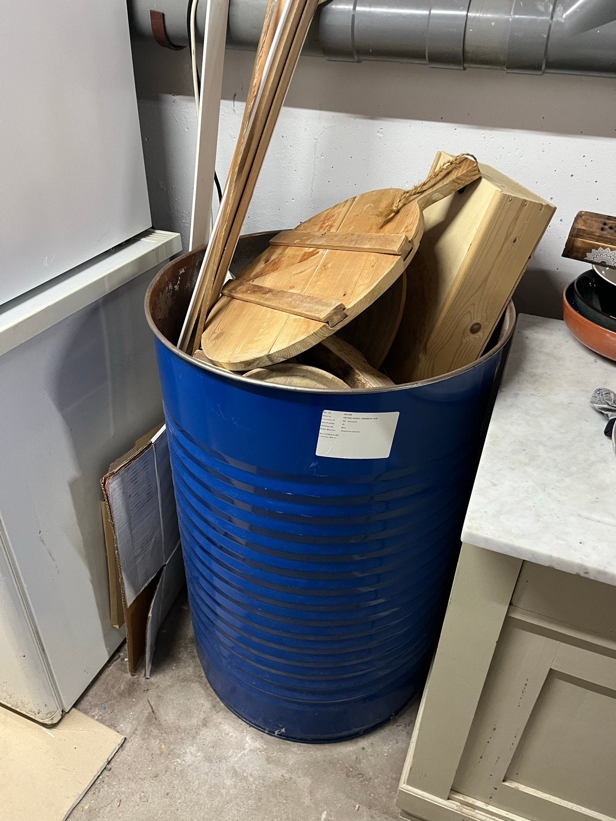 Leeg schoon olievat, hout en vuurschaal (schoon vat), Ophalen, Gebruikt, Vuurton