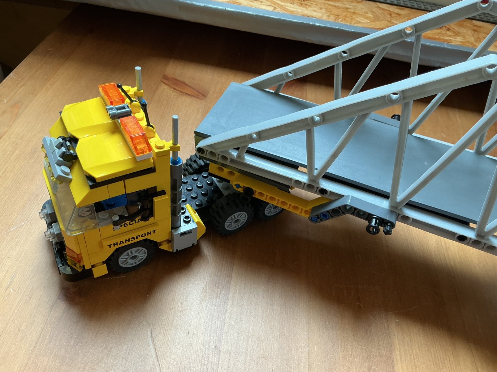 LEGO DECEMBERCADEAU GROOT TRANSPORT SET 7900, Lego, Ophalen of Verzenden, Inclusief instructies, Complete set