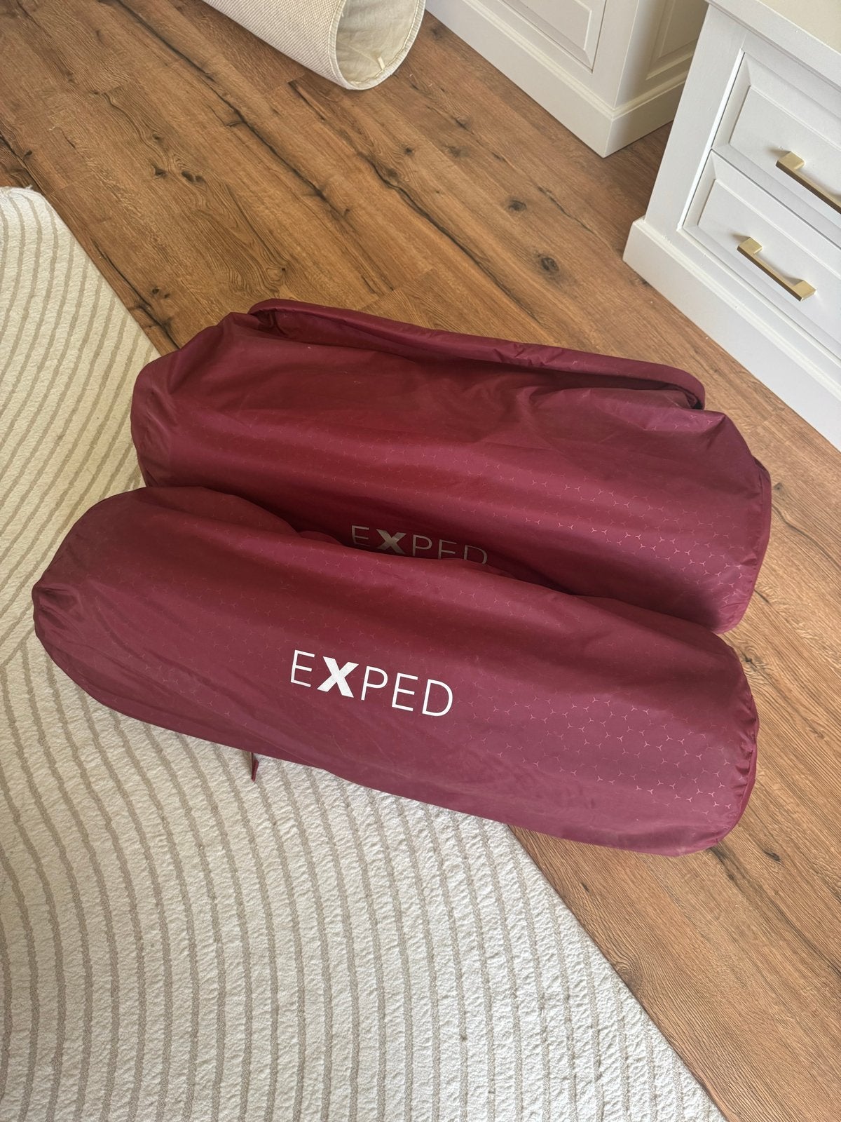 Exped Megamat Max LXW - Zo goed als nieuw (2 stuks), Caravans en Kamperen, Ophalen, Ingebouwde pomp, Zo goed als nieuw, 1-persoons