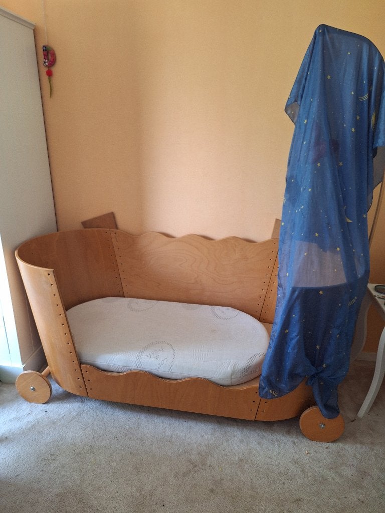Kinderbed antroposofisch (3 opvolg maten), Ophalen, Gebruikt, 50 tot 70 cm, 105 cm of meer