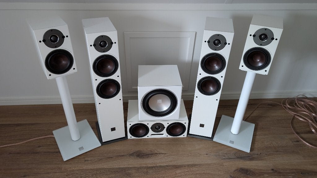 Dali 5.1 Oberon set, Audio, Tv en Foto, Ophalen, Inclusief standaarden, Zo goed als nieuw, 60 tot 120 watt