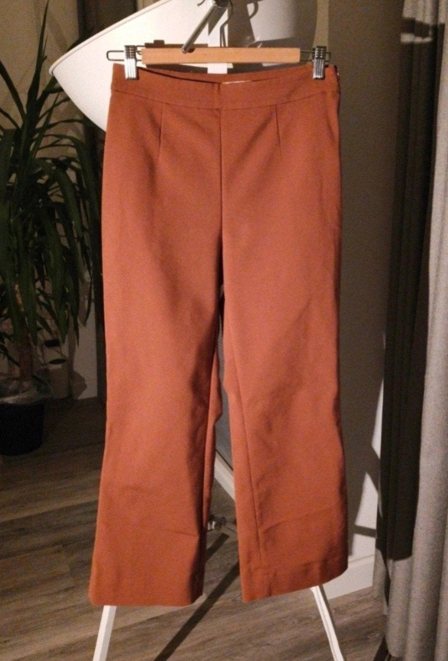 ARKET bruine broek maat 38/40 (M), Maat 38/40 (M), Bruin, ARKET, Ophalen of Verzenden