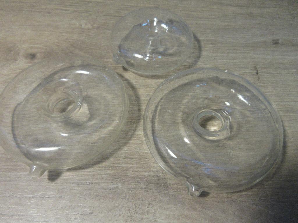 Ronde glazen ringen bloem drijvers met gat erin butzen, Ophalen of Verzenden