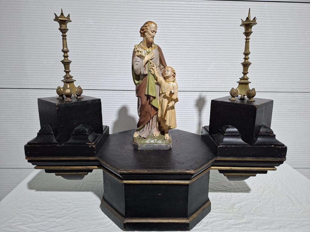 Houten sokkel voor beelden, zwart met gouden belijning, Ophalen