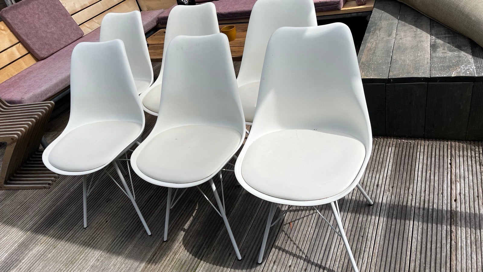 Gratis 6 eetkamer stoelen, Gebruikt, Wit, Ophalen of Verzenden, Metaal