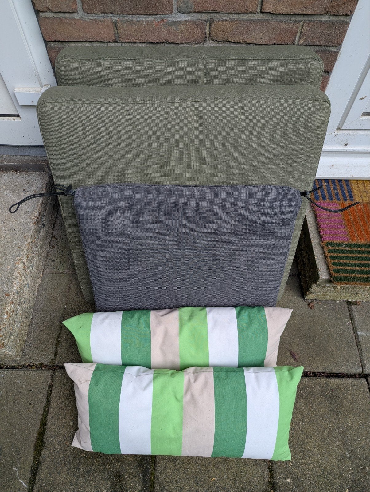 Tuinkussens set: 2 zitkussens, 1 rugkussen, 2 sierkussens, Tuin en Terras, Tuinmeubel-accessoires, Ophalen, Gebruikt