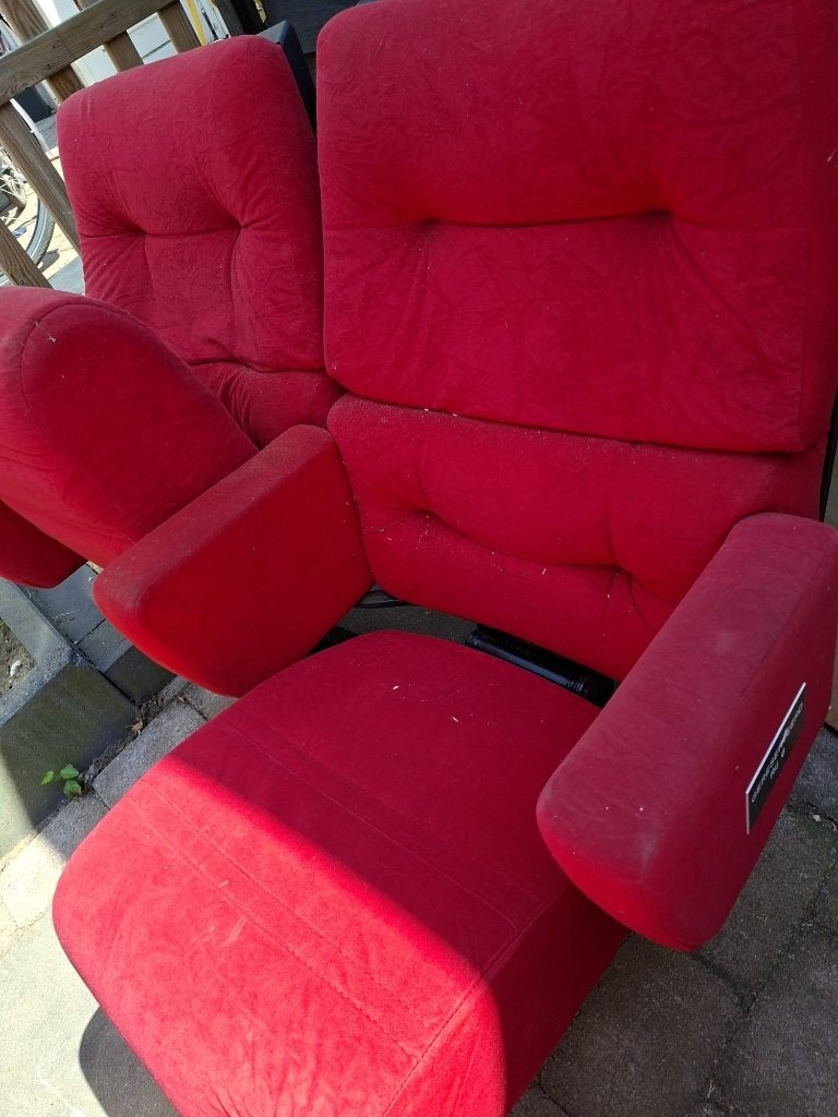 2 dubbele bioscoop stoelen, Ophalen, Gebruikt, Overige materialen, Vier