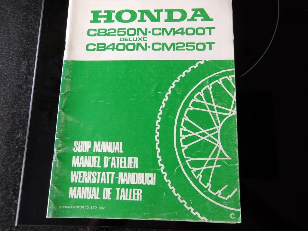 Honda werkplaatshandboek CB250N deluxe CM400T CB400N CM250T, Verzenden, Honda