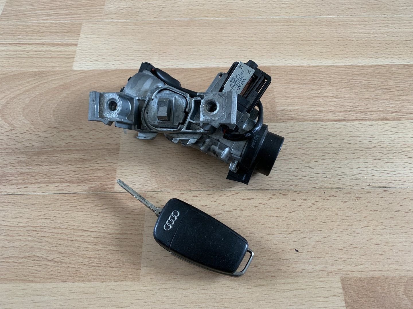 contactslot audi A3 2003 tot 2012 8P 1K0905851, Gebruikt, -, -, -