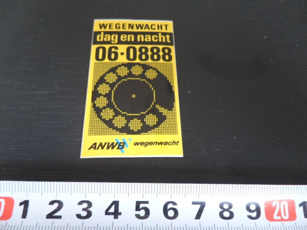 sticker ANWB Wegenwacht dag en nacht 06-0888, Verzamelen, Ophalen, Zo goed als nieuw