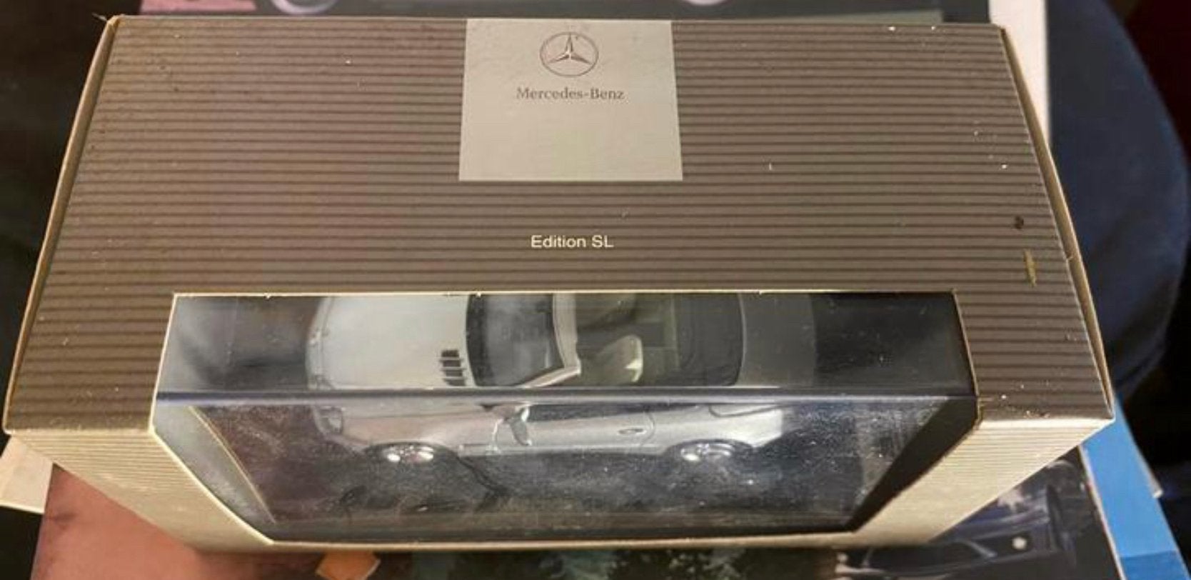 Mercedes SL-Klasse mint in box 1:43 vaste prijs, Ophalen, Nieuw, Auto, MiniChamps