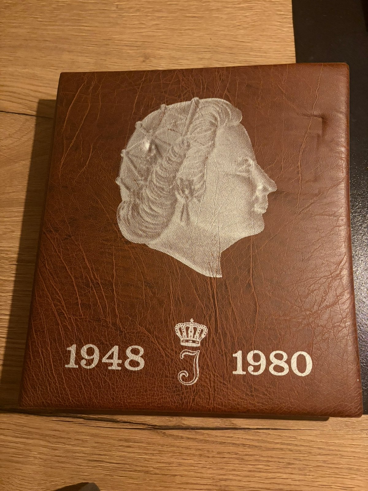 Complete Muntenverzameling map Koningin Juliana 1948–1980, Ophalen of Verzenden, Koningin Juliana, Setje