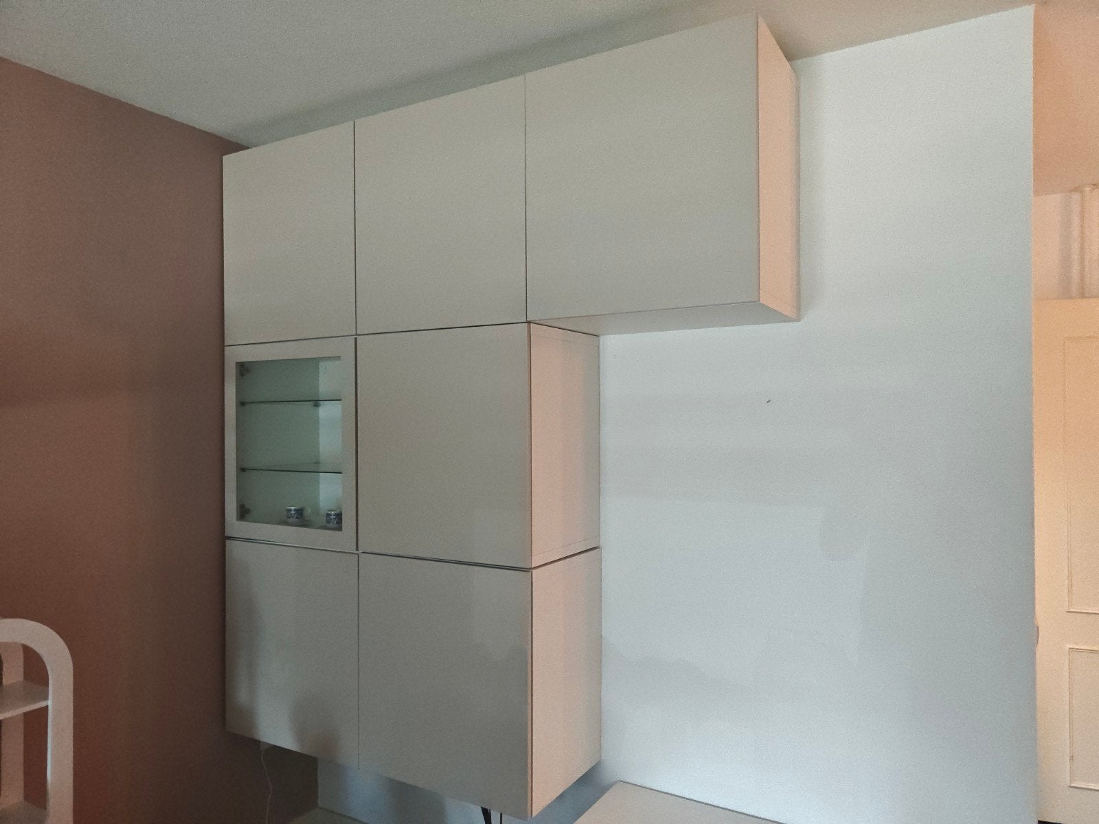 7x IKEA Besta wandkast met deuren en vitrinekast, Ophalen, Met deur(en), Glas, Zo goed als nieuw
