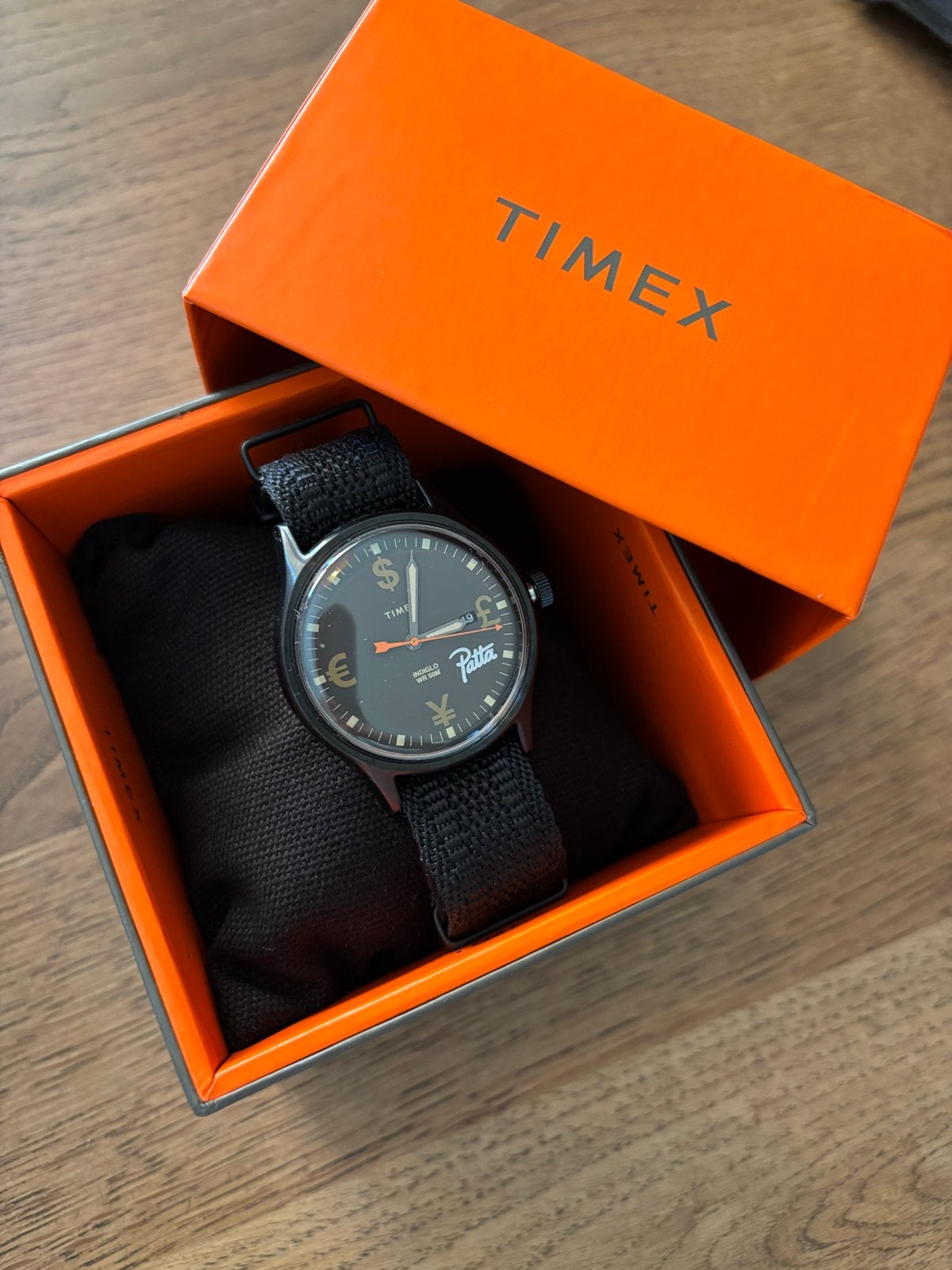 Timex x Patta Special Edition Horloge - Nieuw in Doos, Overige merken, Overige materialen, Polshorloge, Nieuw