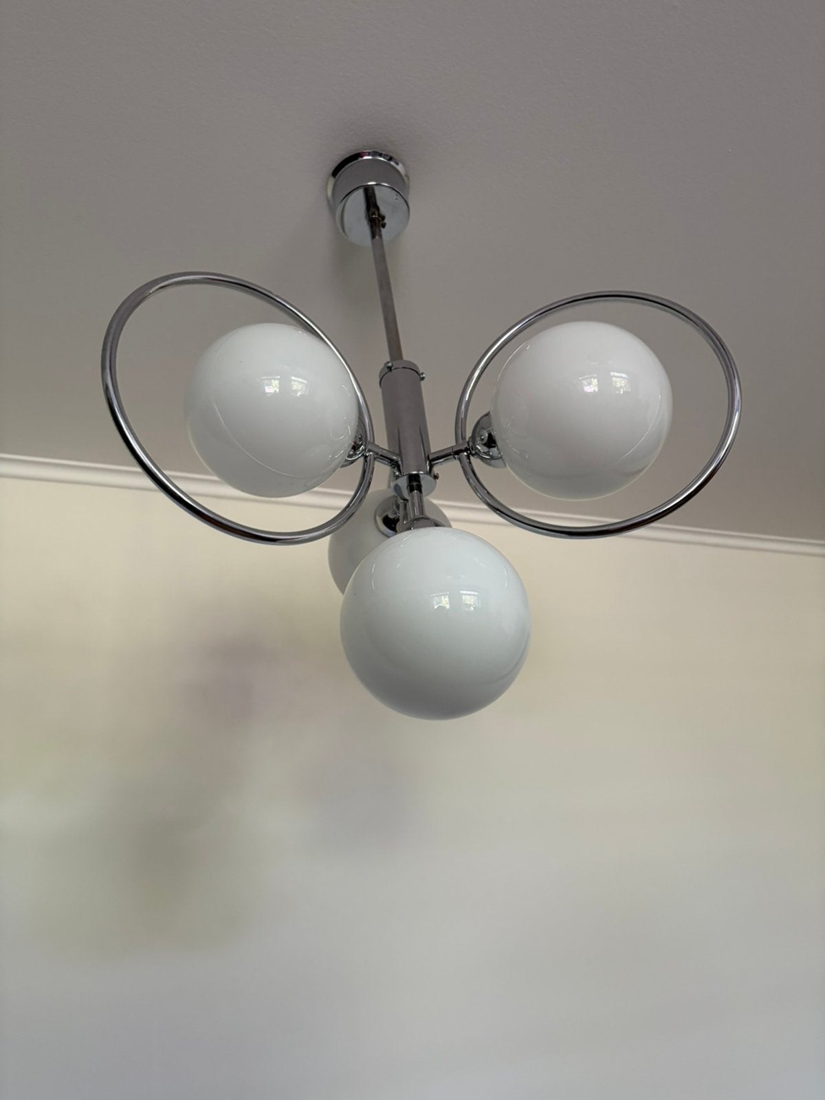 Vintage chromen Sputnik Saturnus hanglamp 4 glazen bollen, Ophalen, 47 cm, Gebruikt, Hanglamp
