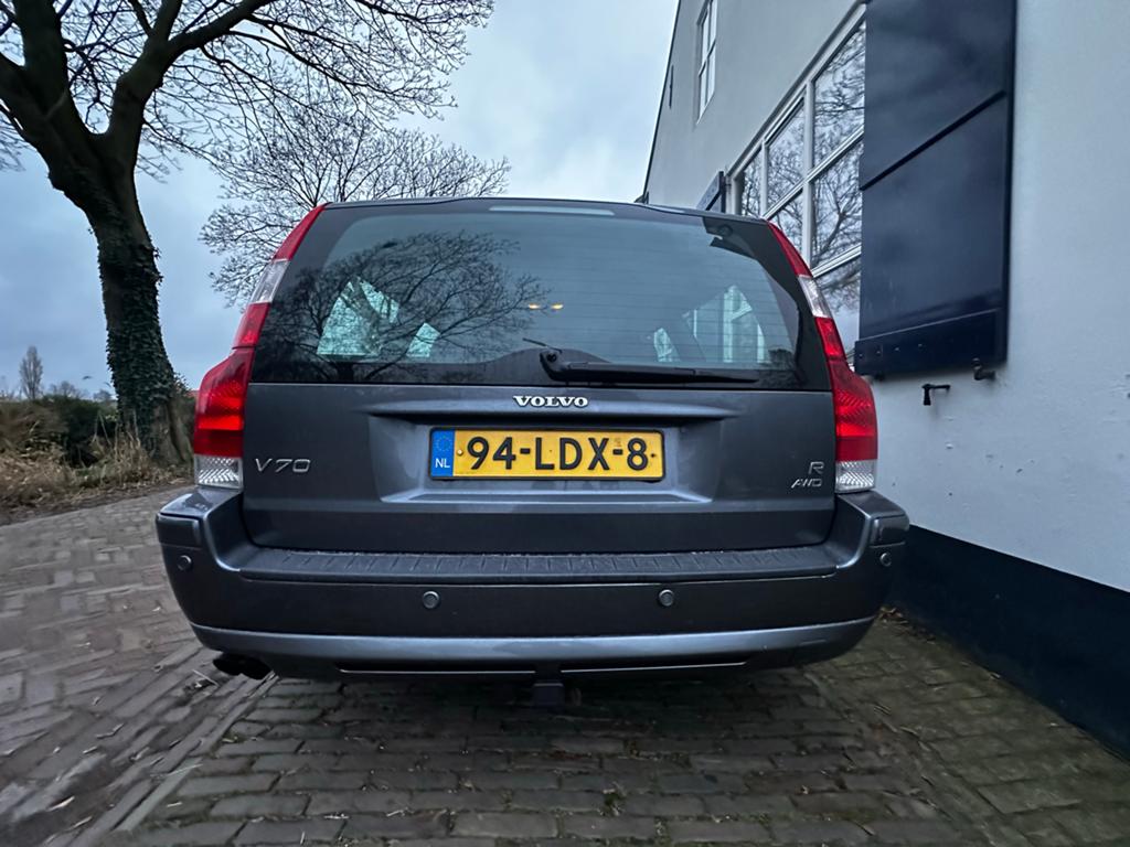 Volvo V70 2.5 R 6-SPEED 2005 - 355 pk, Automatische klimaatregeling, 1651 kg, 1800 kg, 2521 cc