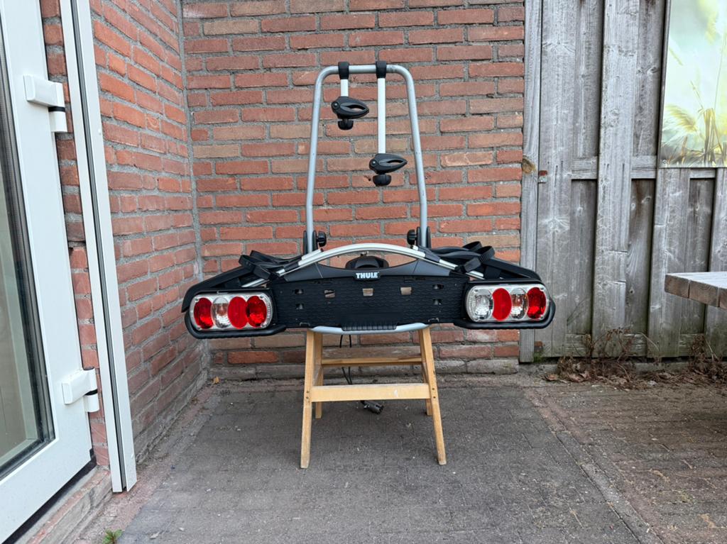 Thule Euroway 920 EW G2, Auto diversen, Fietsendragers, Zo goed als nieuw, Trekhaakdrager, 2 fietsen, Ophalen
