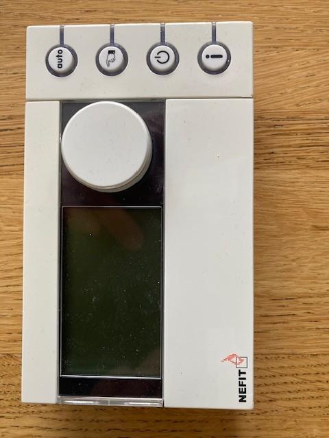 Nefit ModuLine 300 thermostaat, Ophalen of Verzenden, Gebruikt