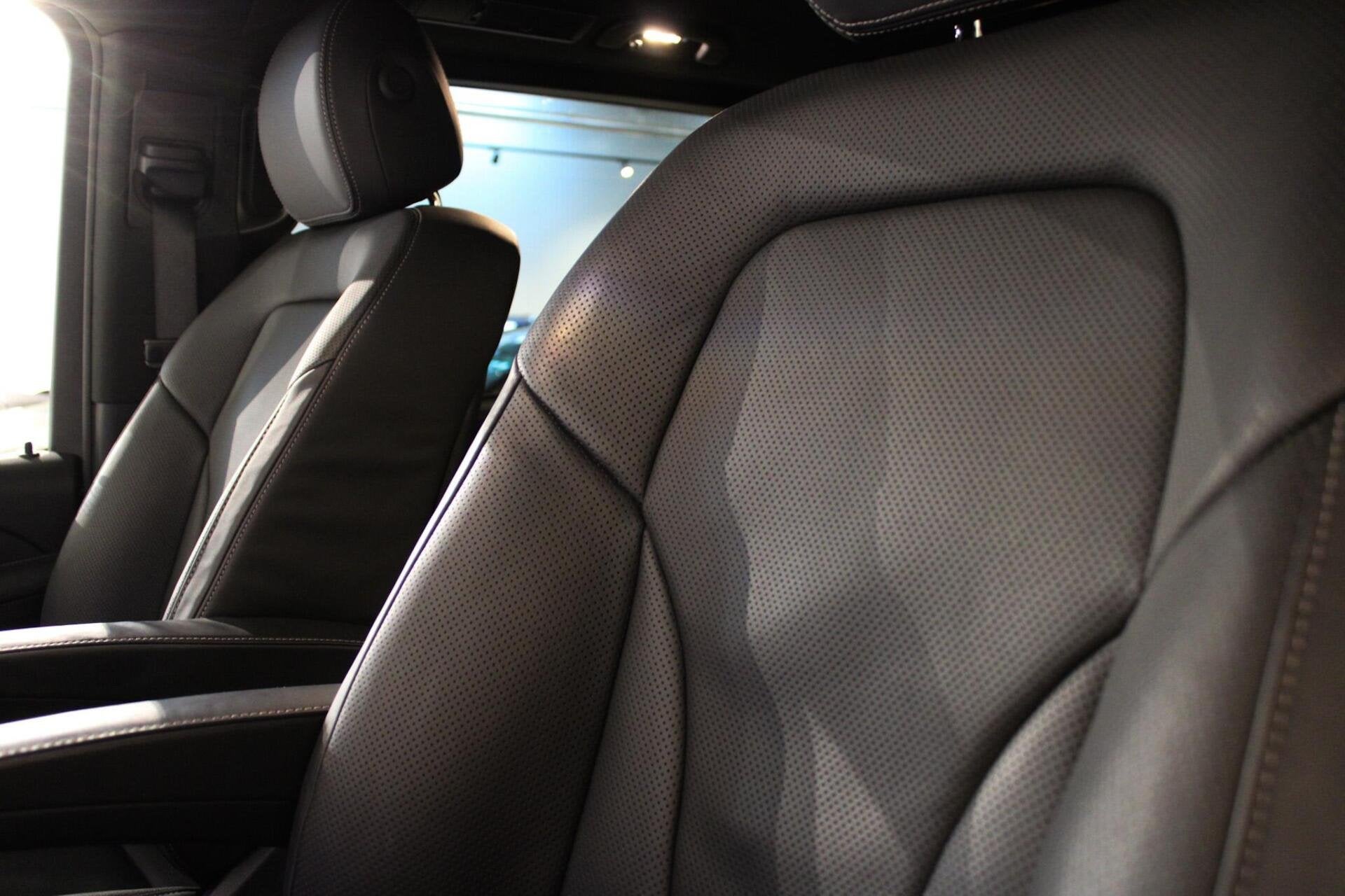 Mercedes V-klasse 300d 4-MATIC Extra Lang DC AMG BURM | LUCH, Auto's, Automaat, Dealer onderhouden, Gebruikt, 4 cilinders