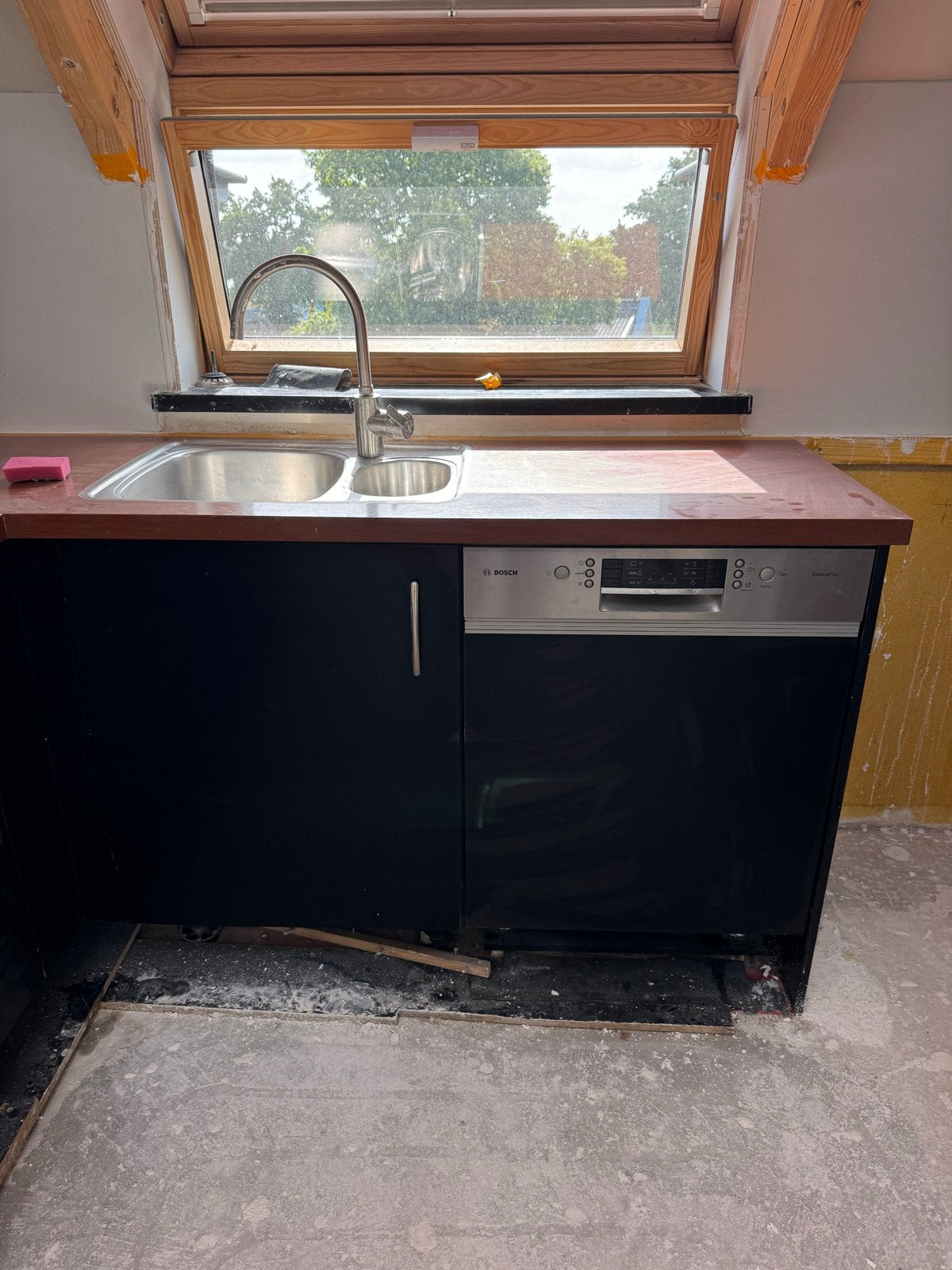 Compacte hoekkeuken met vaatwasser, Ophalen, Gebruikt, Zwart, Hoekkeuken