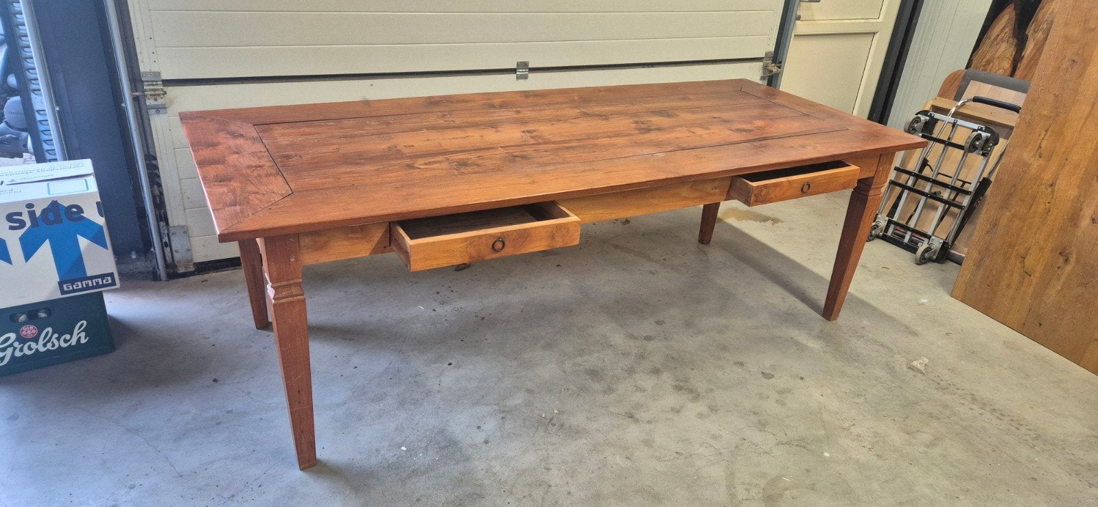 Afrikaans houten eettafel, Ophalen, Gebruikt, Hout