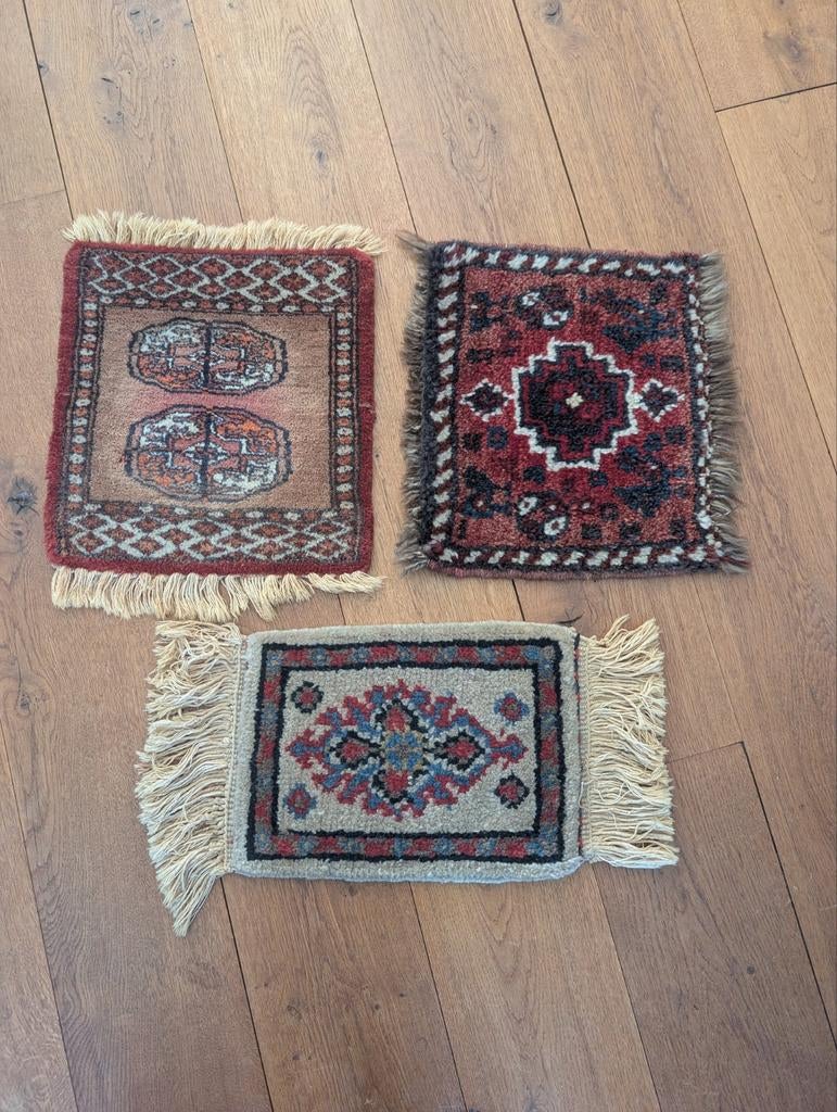 3 mini Perzische tapijten, Minder dan 50 cm, Gebruikt, Rood, Minder dan 50 cm