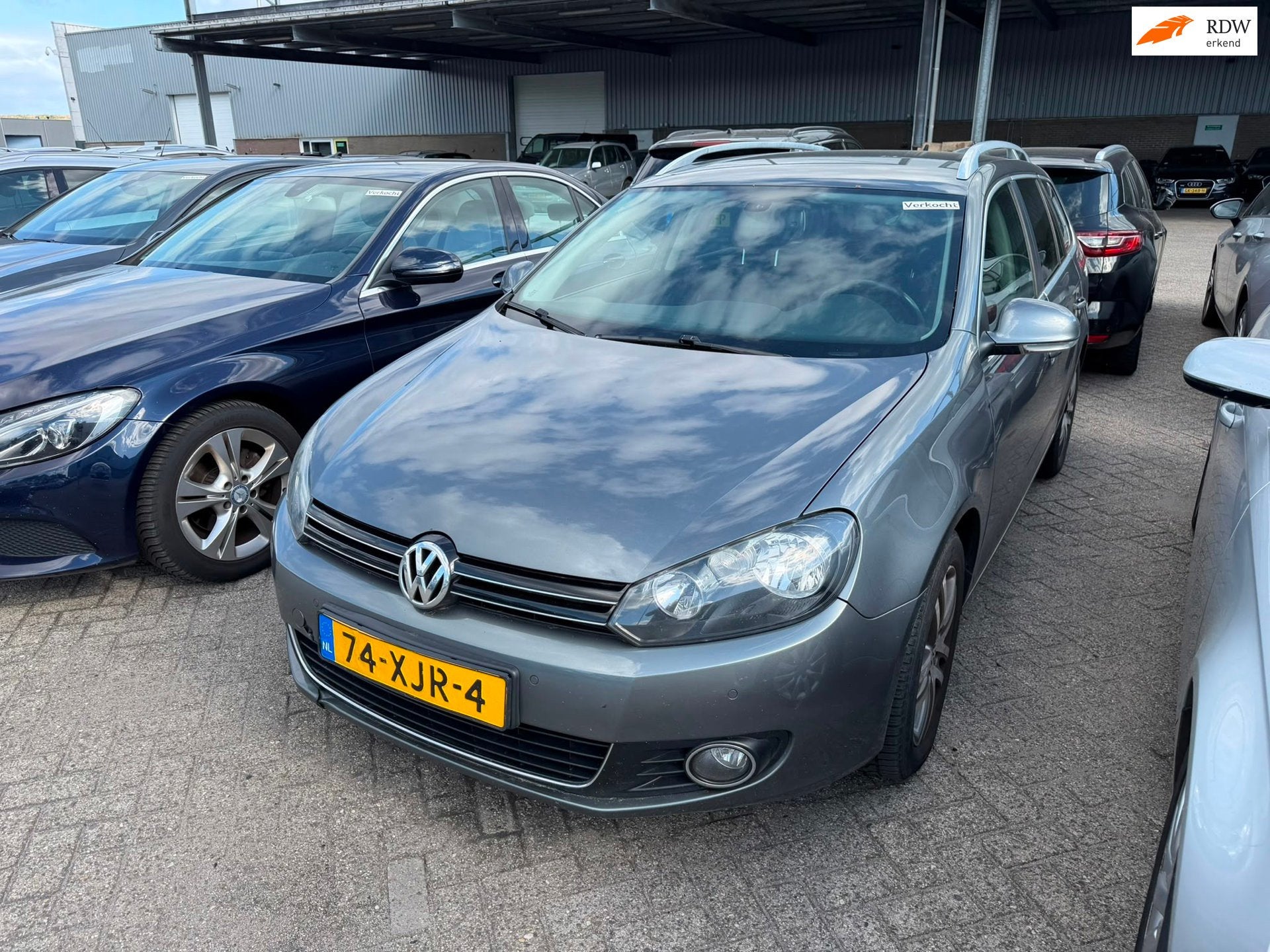 Volkswagen Golf Variant 1.6 TDI High Executive Line BlueMoti, Auto's, Voorwielaandrijving, Euro 5, Gebruikt, Alcantara