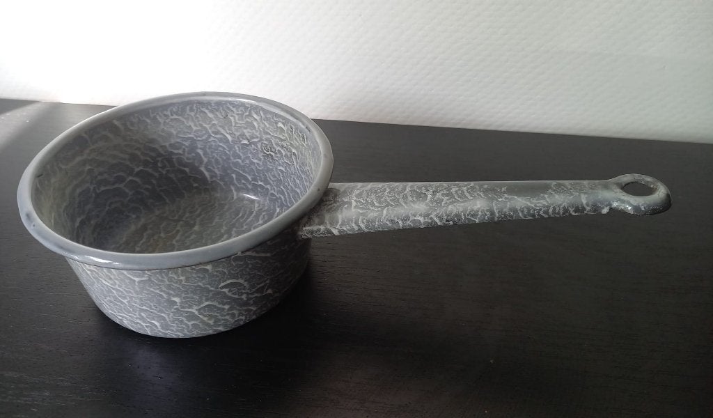 Emaille grijze wolkjes steelpan nummer 1, Ophalen of Verzenden