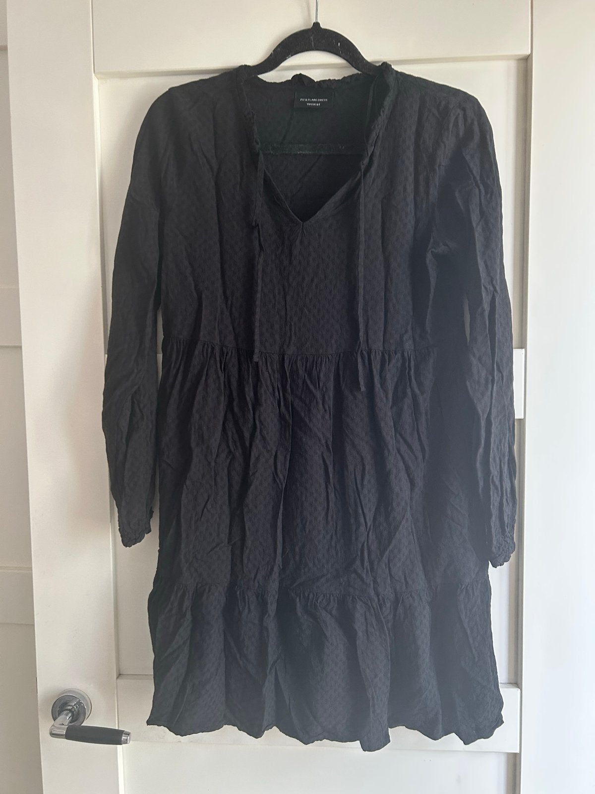 Zwarte Yessica Fit & Flare jurk, Maat 38/40 (M), Zwart, Ophalen of Verzenden, Zo goed als nieuw