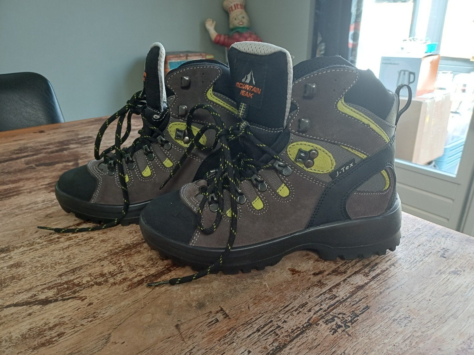 Nieuwe Mountain Peak wandelschoenen maat 38, Mountain Peak, Nieuw, Ophalen of Verzenden, Onbekend