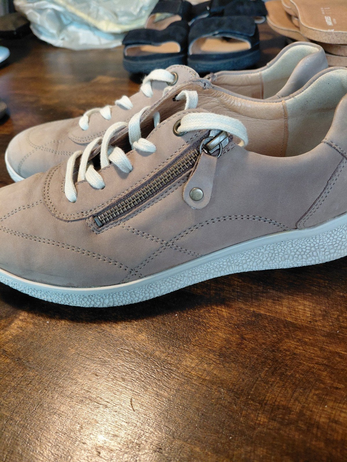 Hartjes schoenen mt 40 breedte k, Ophalen of Verzenden, Sneakers of Gympen