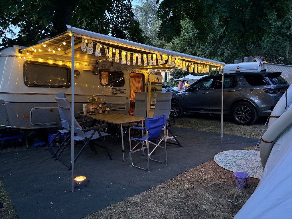 Eriba Troll 550 GT/K (2007) – Mover, Luifel & Off-Grid (5p), Caravans en Kamperen, Caravans, Standaardzit, Dwarsbed, 750 - 1000 kg