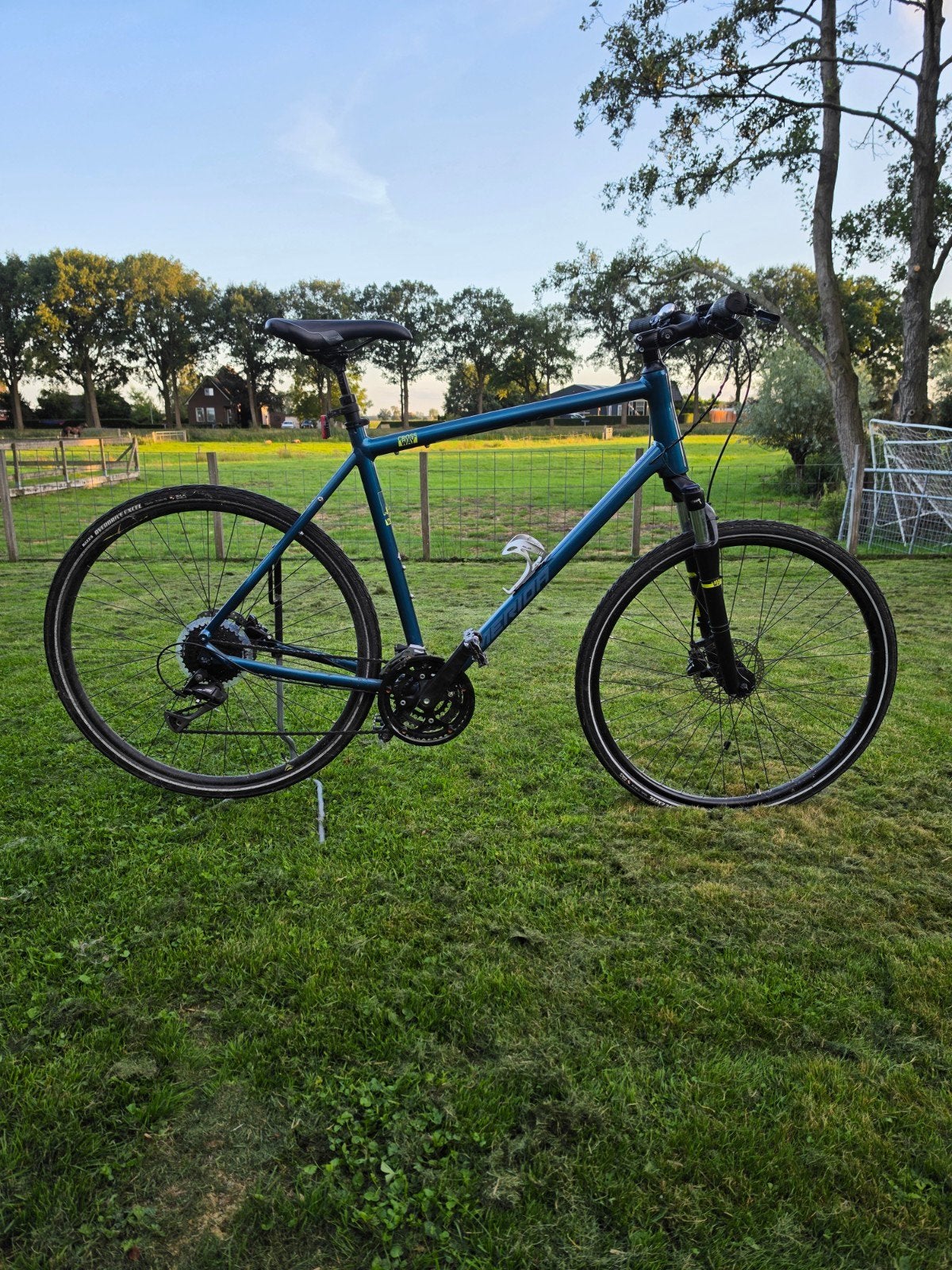 Merida Crossway 100 (2021), Fietsen en Brommers, Gebruikt, 57 tot 61 cm, Meer dan 20 versnellingen, Schijfrem