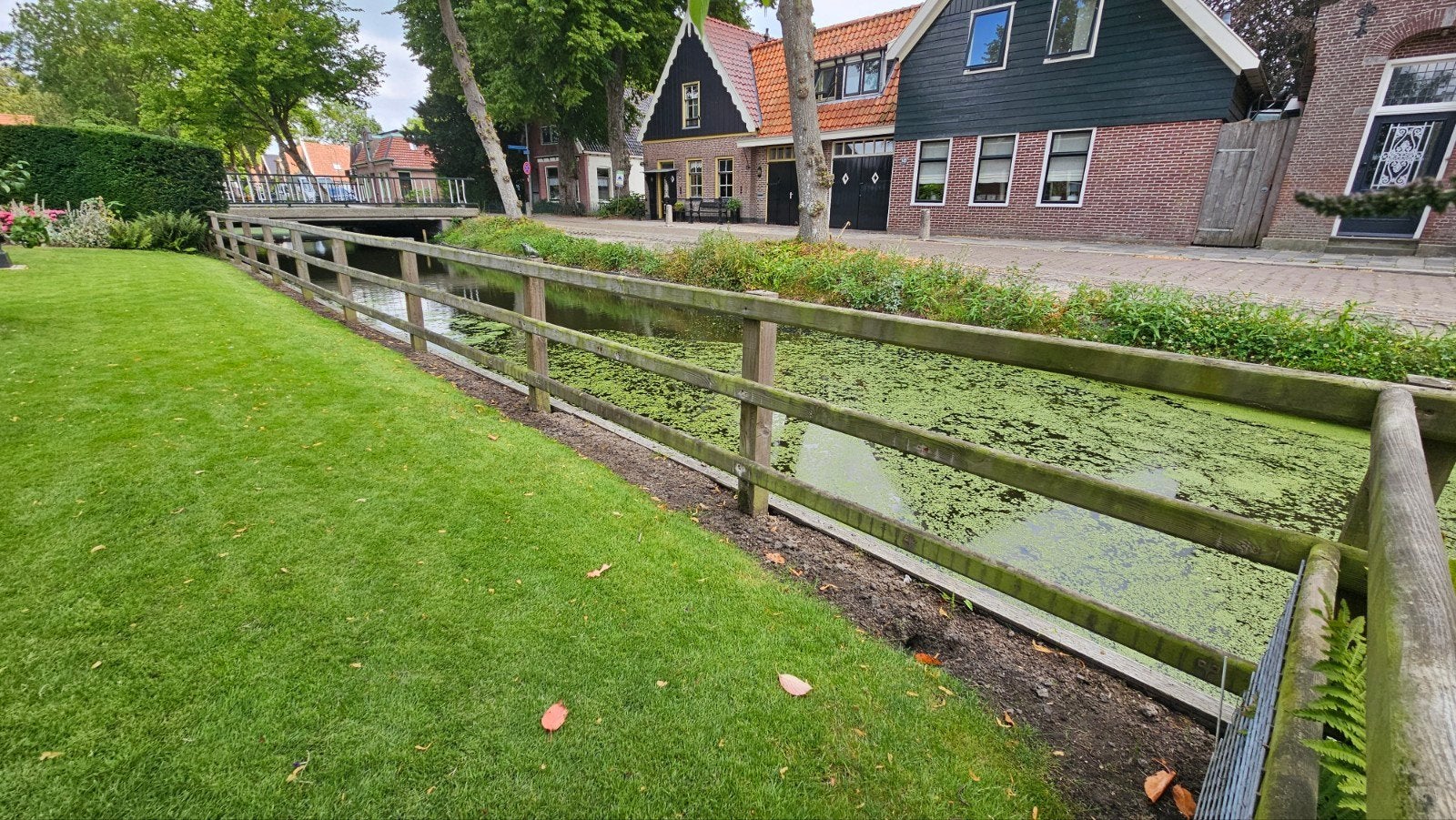 Solide Boeren Hekwerk- 18 m lengte, Ophalen, Gebruikt, Hout, Tuinhek
