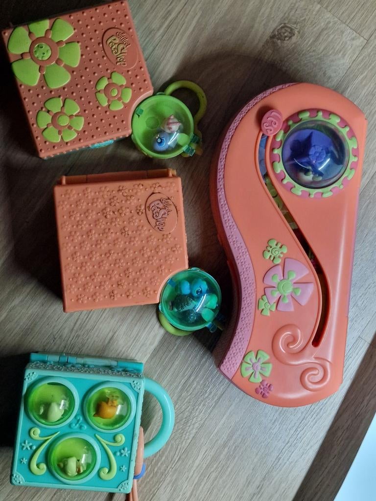 Littlest Pet Shop Compact Speelsets met Dieren, Kinderen en Baby's, Speelgoed | Overig, Ophalen of Verzenden, Gebruikt, Meisje