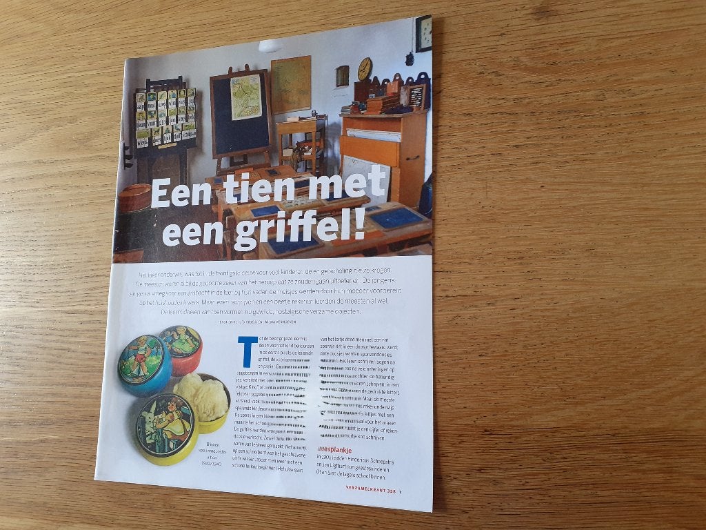 artikel een tien met een griffel schoolspullen leesplankje, Ophalen of Verzenden