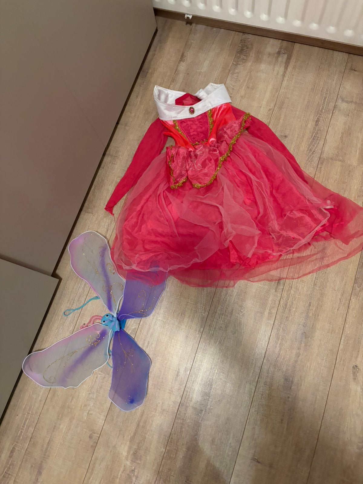 Prinsessen jurk en elfen vleugels, Kinderen en Baby's, Ophalen, Gebruikt, 134 t/m 140, Jongen of Meisje