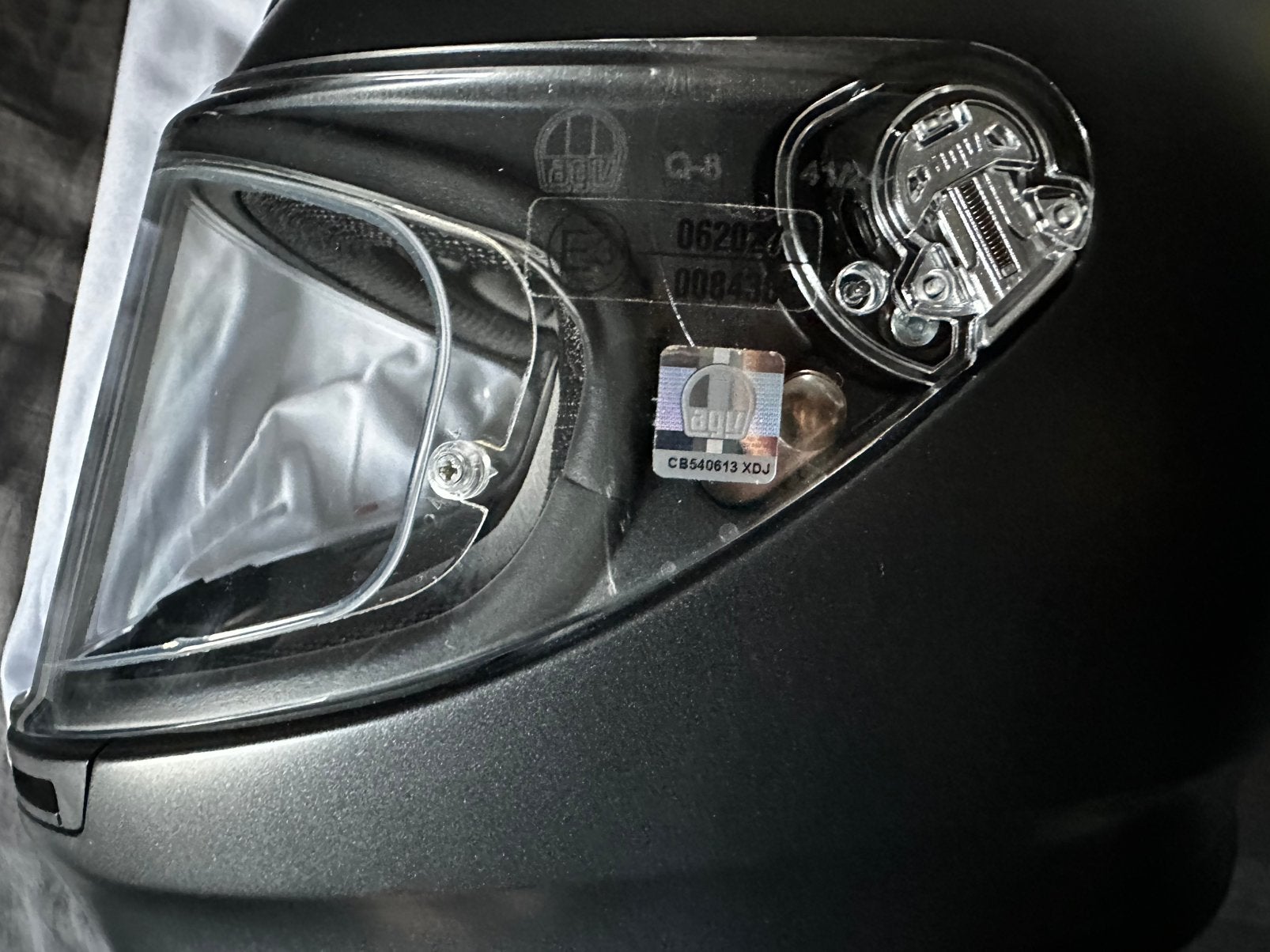 Foto 4 van AGV K6S | Matte Black