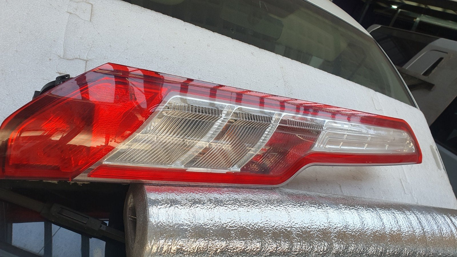Achterlicht links Ford transit custom, Auto-onderdelen, Ophalen, Ford