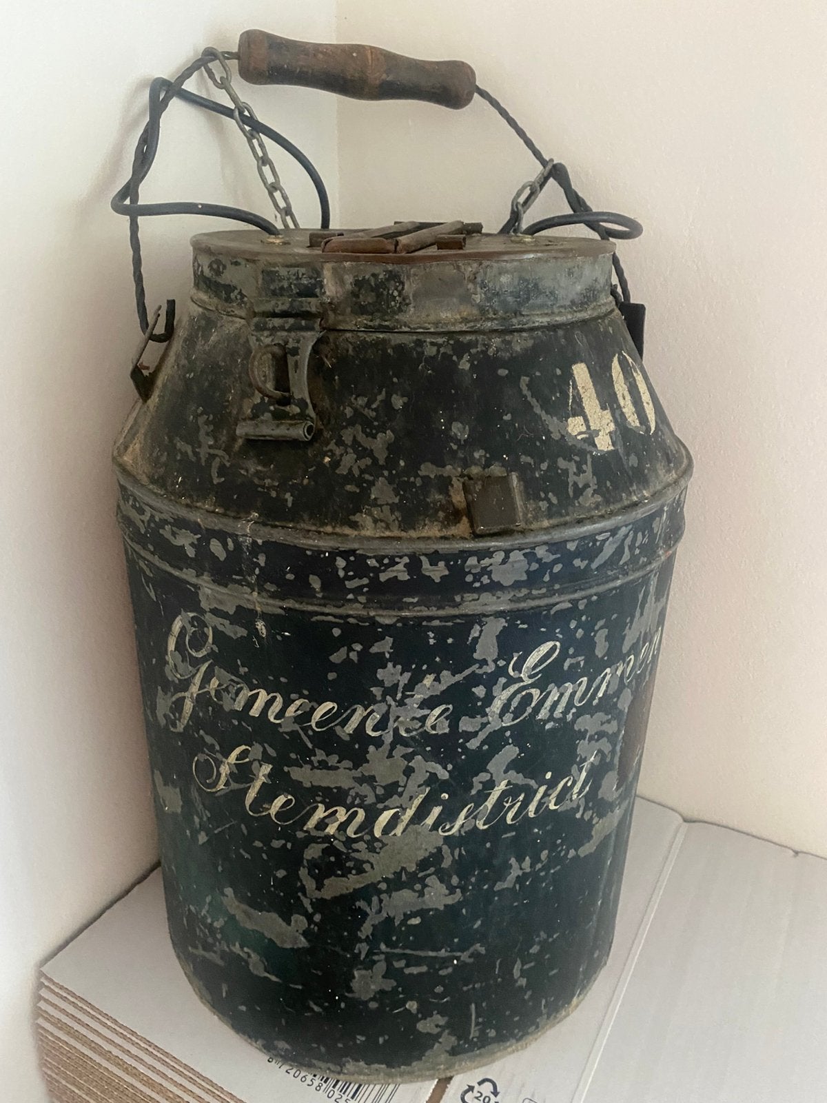 Vintage zwarte lamp gemaakt van stembus, Ophalen of Verzenden