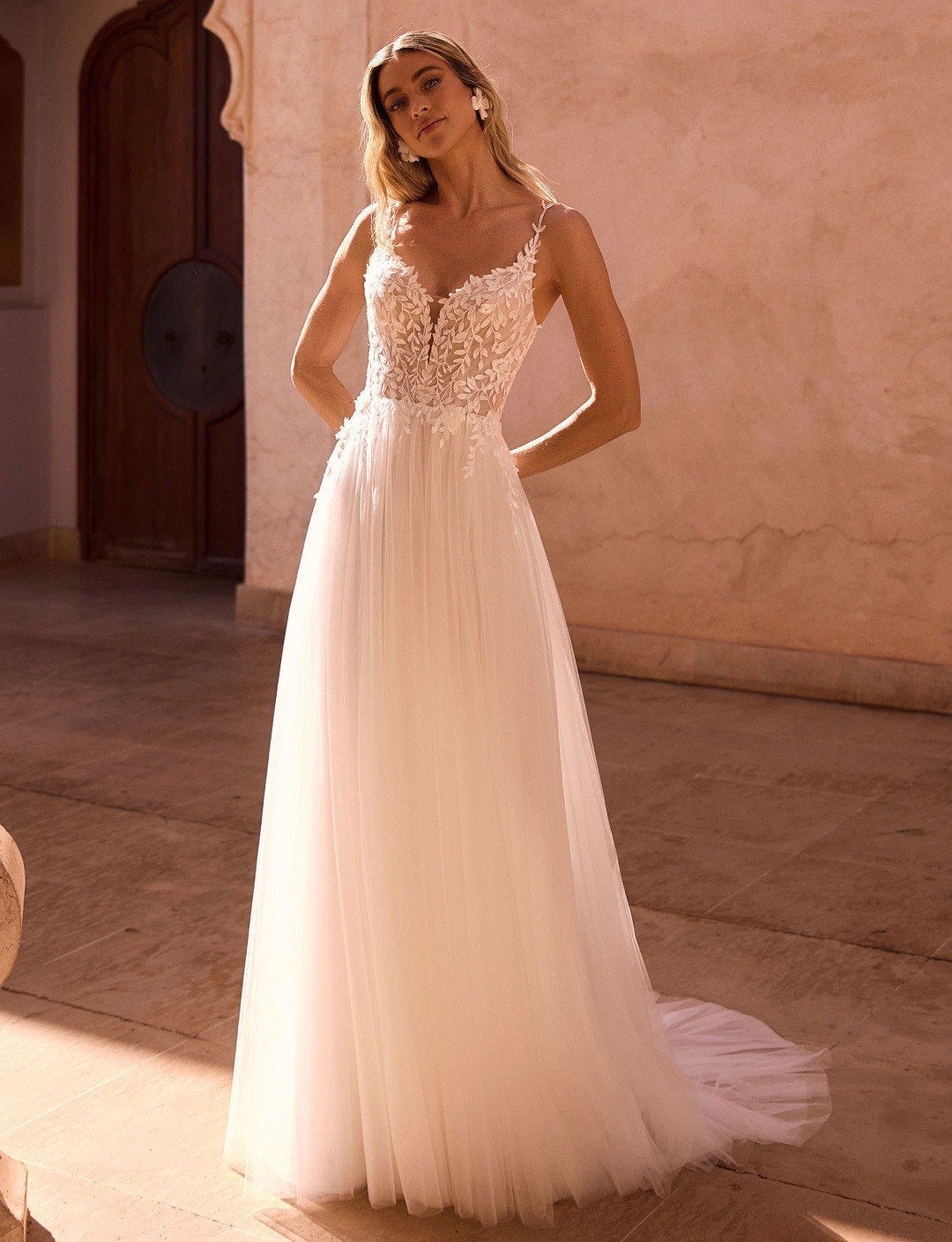 nieuwe Bianco Evento trouwjurk Venus kant tule, Ophalen of Verzenden, Nieuw, Wit, Trouwjurk