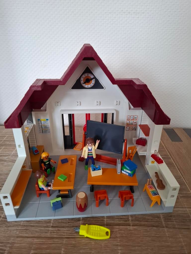 Playmobil school klas met inrichting, Ophalen of Verzenden, Zo goed als nieuw