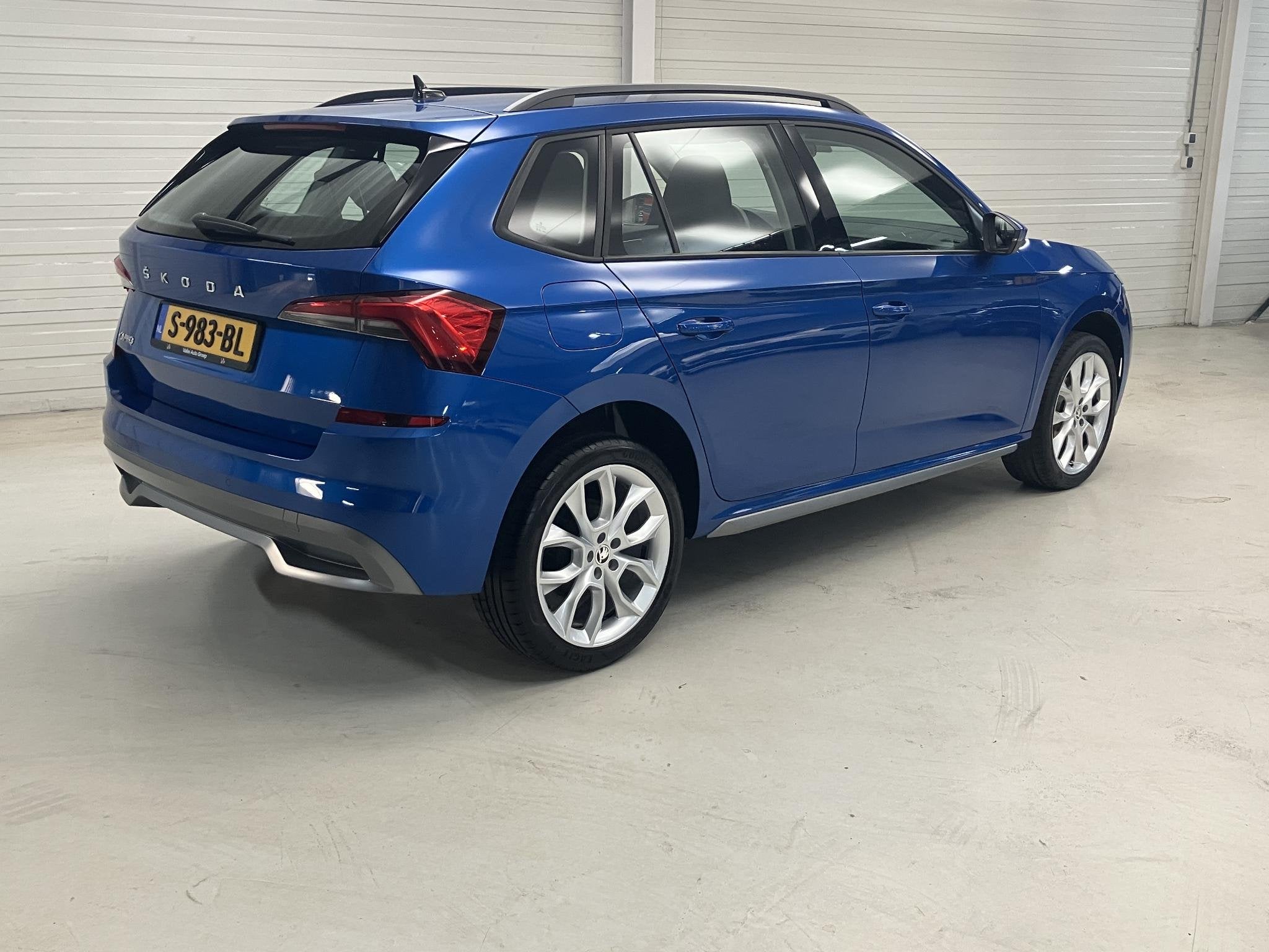 Skoda Kamiq 1.0 TSI Business Edition / Dealer onderhouden /, Auto's, 1154 kg, Gebruikt, Blauw, 49 €/maand