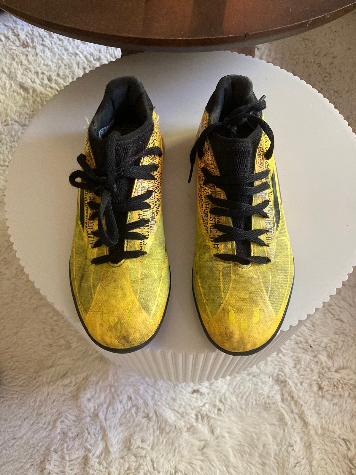 Voetbalschoenen kunstgras Adidas maat 36, Ophalen, Gebruikt, Schoenen, Maat S