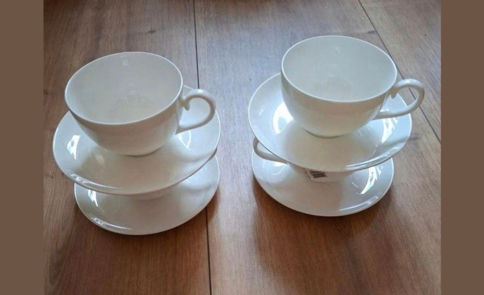 4 nieuwe cappuccino koppen met schotel van villeroy en boch, Nieuw, Ophalen of Verzenden, Overige stijlen, Kop(pen) en/of Schotel(s)
