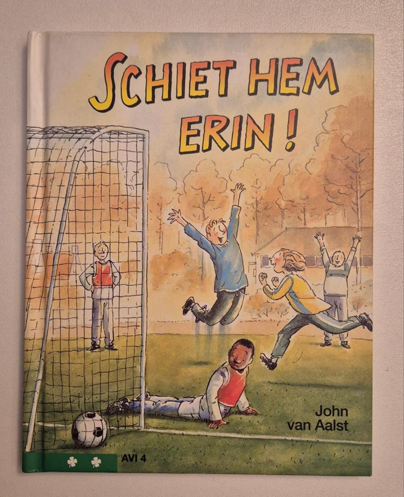 J. van Aalst - Schiet hem erin! - AVI 4 - voetbal, Ophalen of Verzenden, Zo goed als nieuw, J. van Aalst, Fictie algemeen